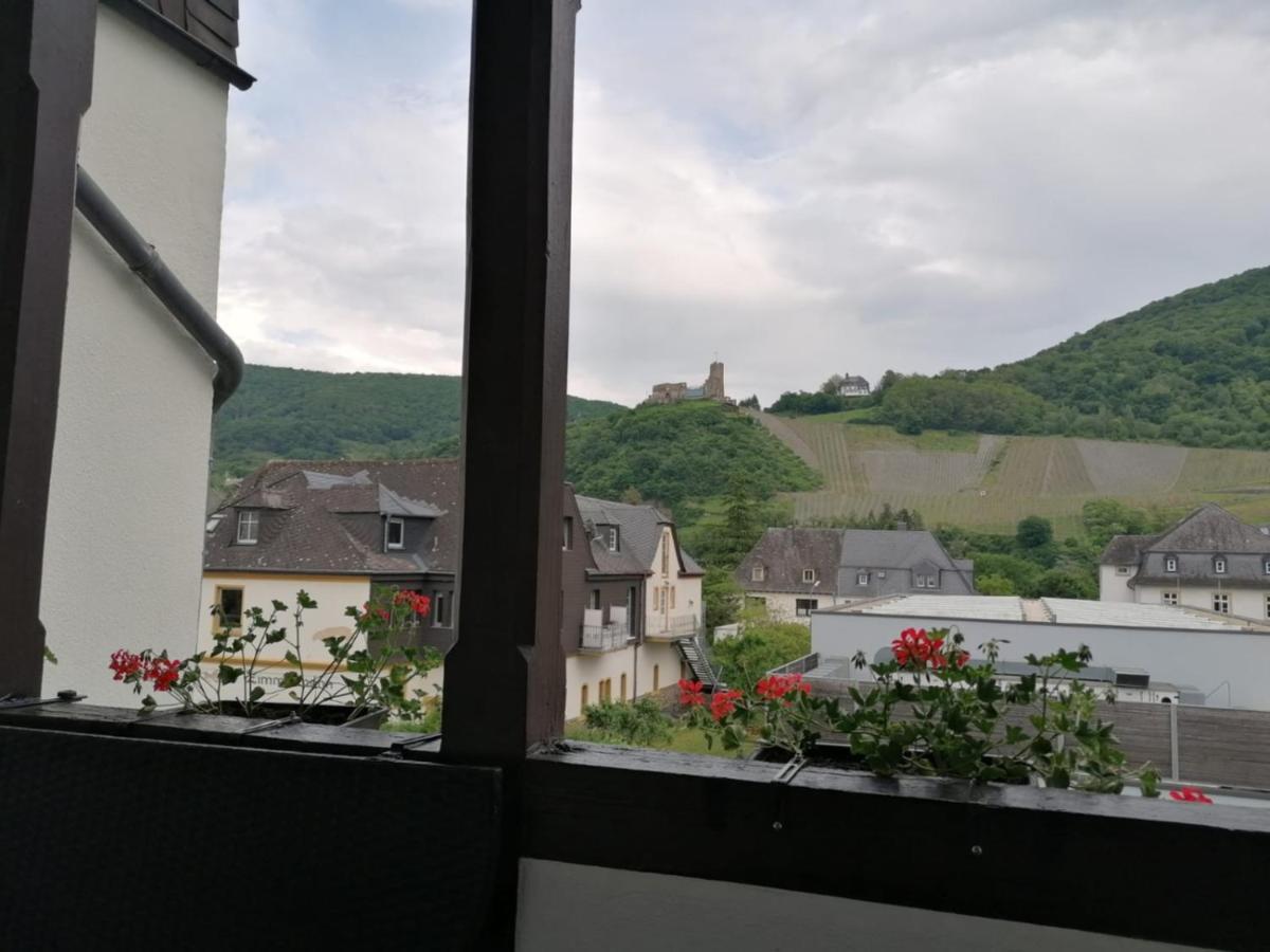 Mosel-Ferienwohnung Bewo 베른카슈텔쿠에스 외부 사진