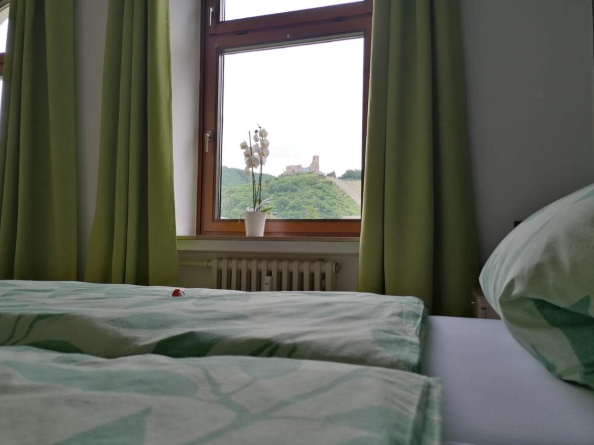 Mosel-Ferienwohnung Bewo 베른카슈텔쿠에스 외부 사진