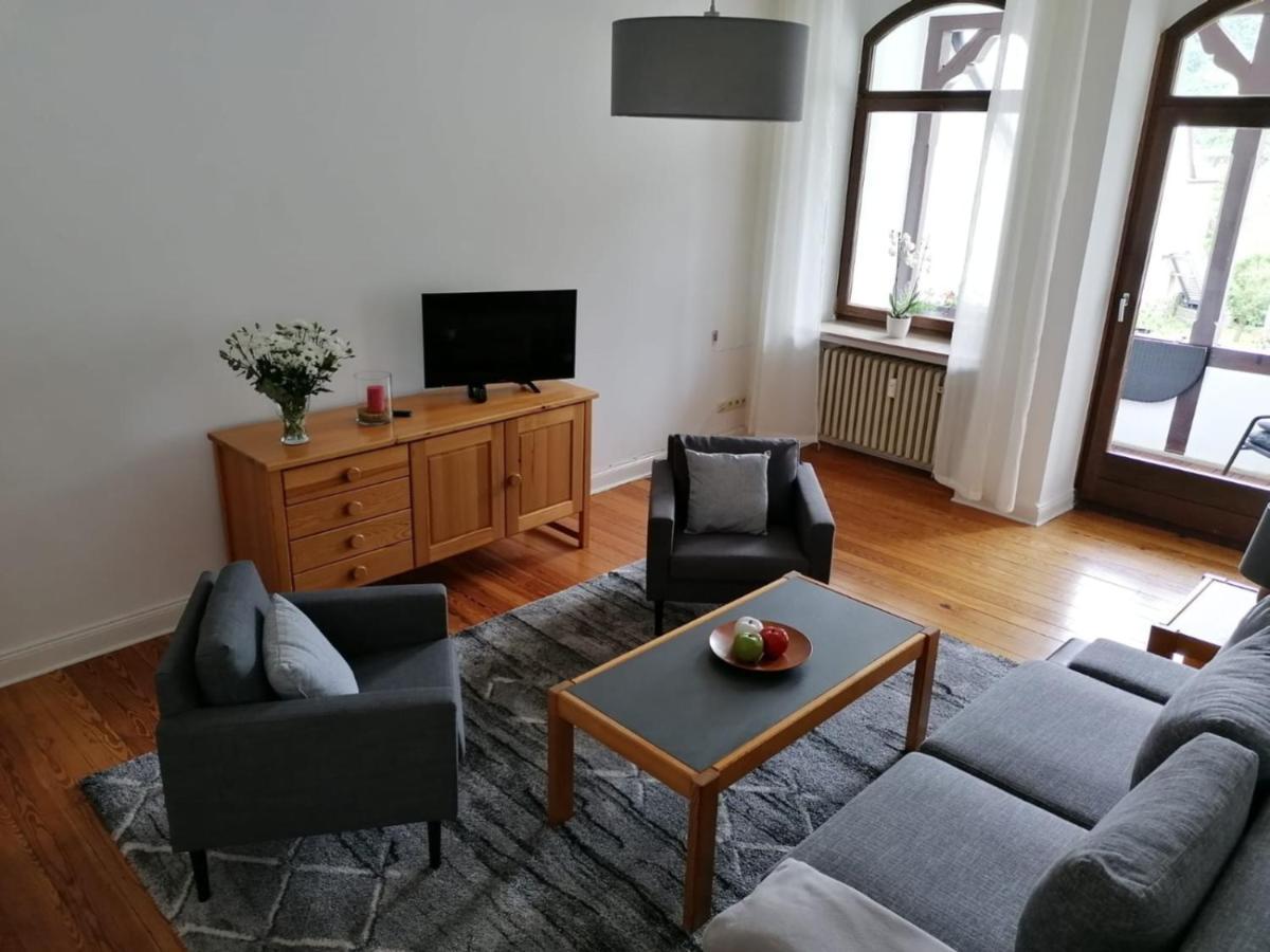 Mosel-Ferienwohnung Bewo 베른카슈텔쿠에스 외부 사진