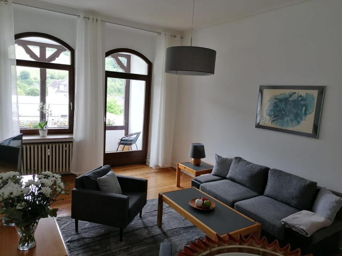 Mosel-Ferienwohnung Bewo 베른카슈텔쿠에스 외부 사진